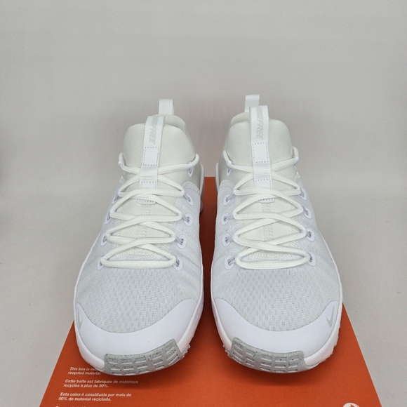 New Nike Free Metcon 6 Platinum Tint Women's Workout Shoes Size 9 - Picture 2 of 8